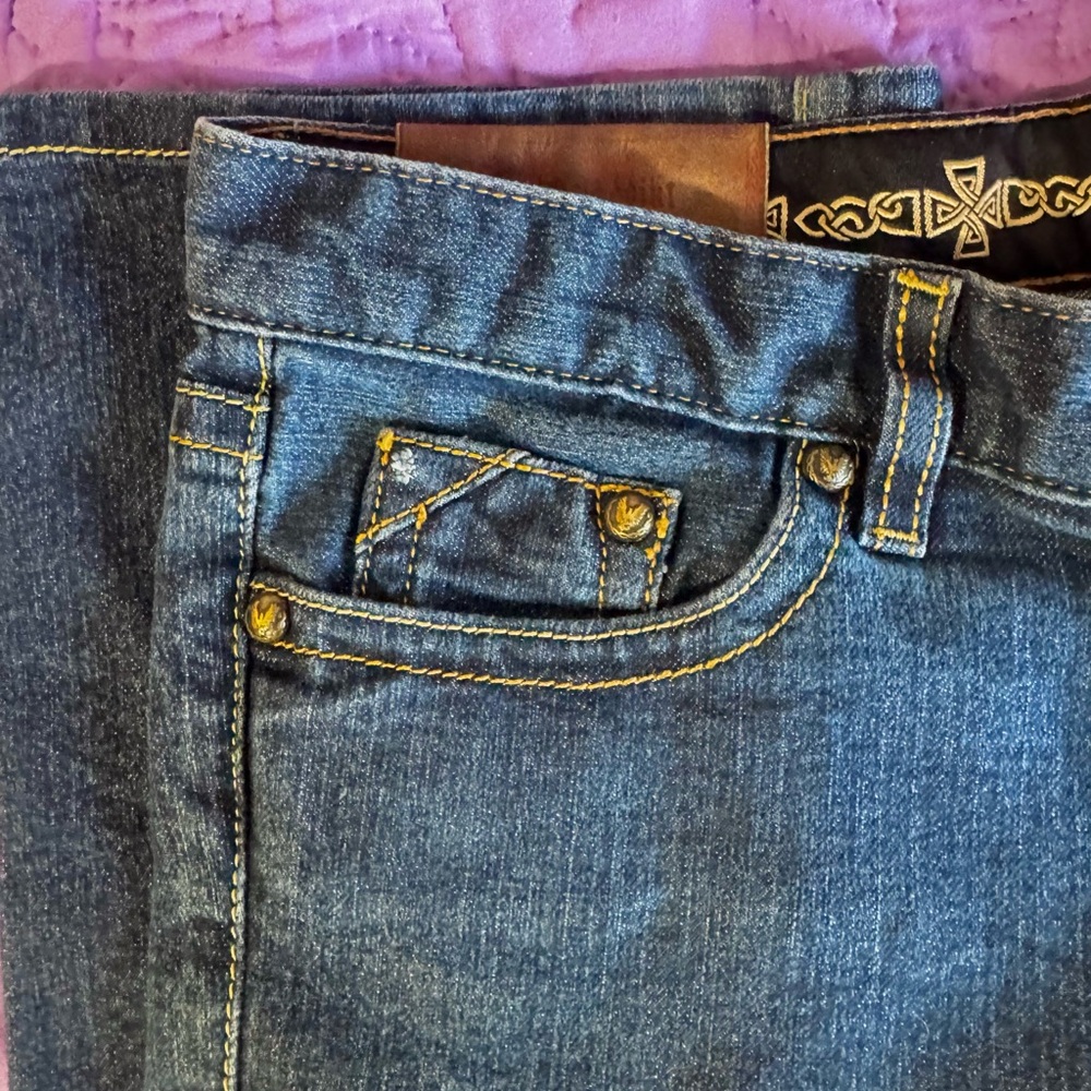 Women's Blue Jeans - Picture 2 of 6